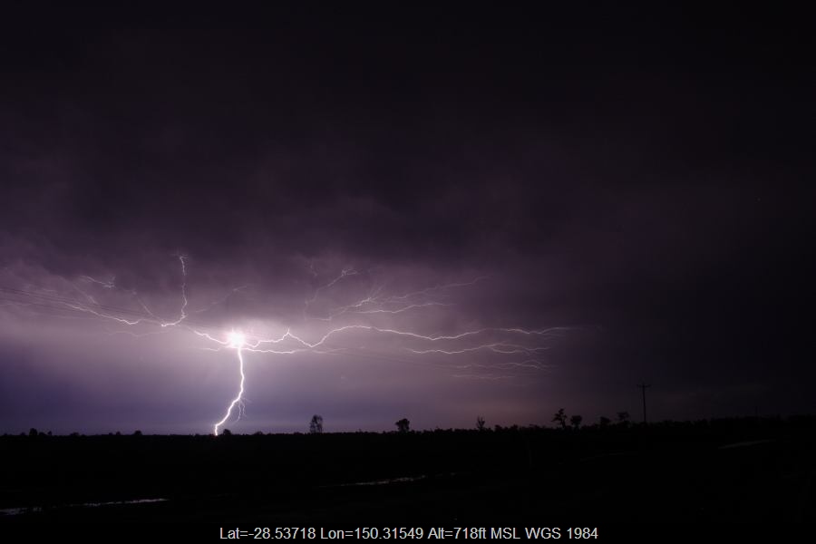 20070114jd34_lightning_bolts_20km_n_of_goondiwindi_qld