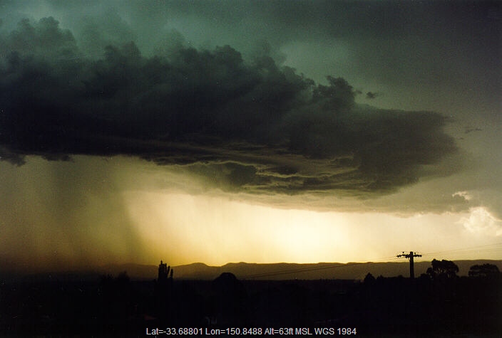 19931119mb07_thunderstorm_base_riverstone_nsw