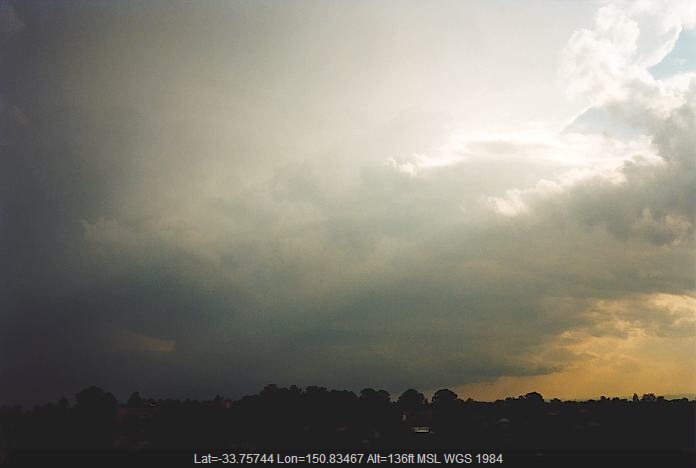 19951028jd12_thunderstorm_base_rooty_hill_nsw