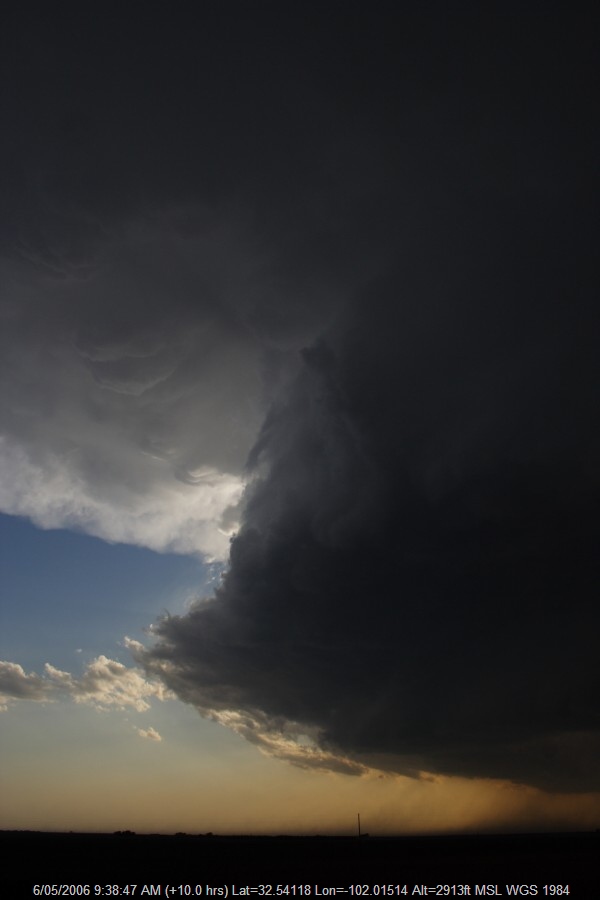 20060505jd30_thunderstorm_base_patricia_texas_usa