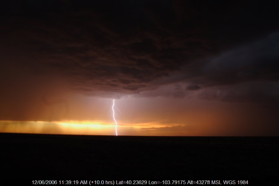 20060611jd59_thunderstorm_base_s_of_fort_morgan_colorado_usa