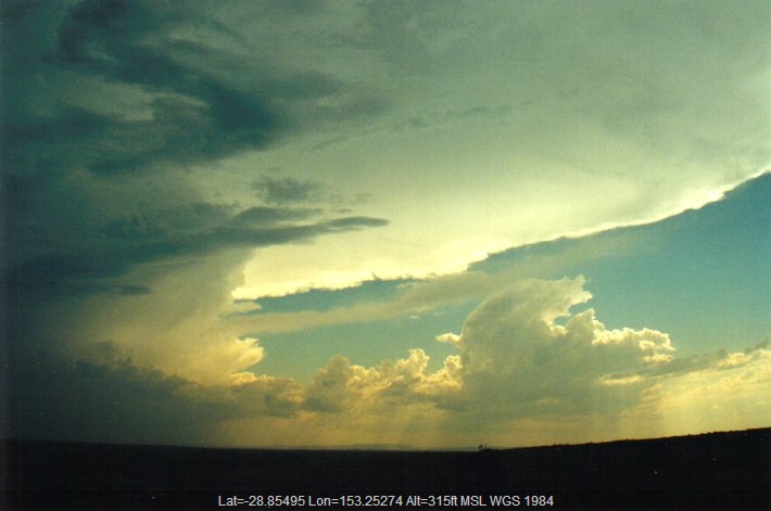 20010117mb07_supercell_thunderstorm_parrots_nest_nsw