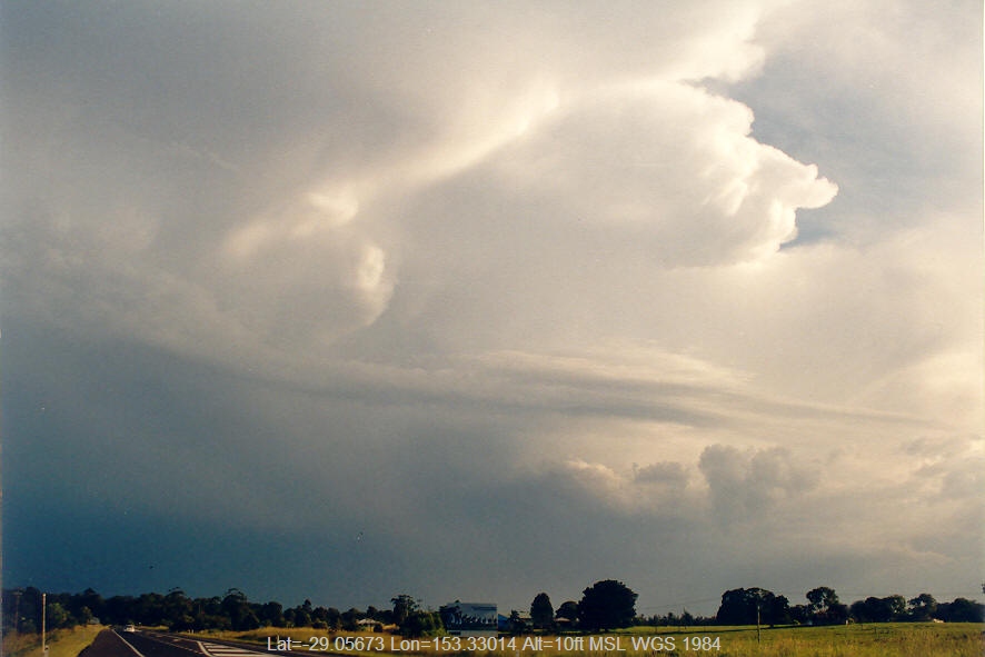 20030330mb03_supercell_thunderstorm_woodburn_nsw