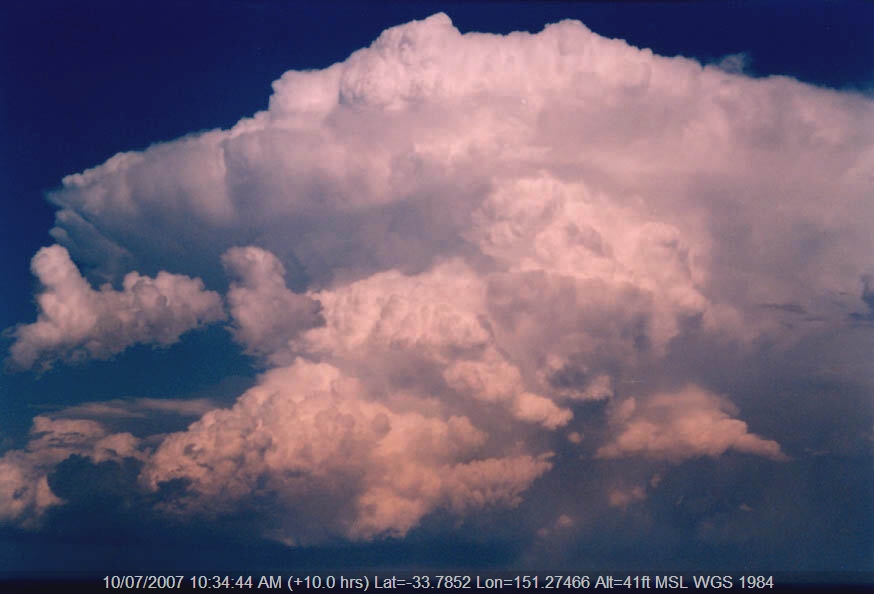 20040130jd02_supercell_thunderstorm_near_manly_nsw