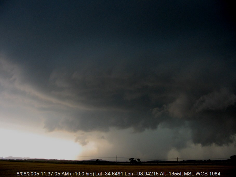20050605jd15_supercell_thunderstorm_mountain_park_n_of_snyder_oklahoma_usa