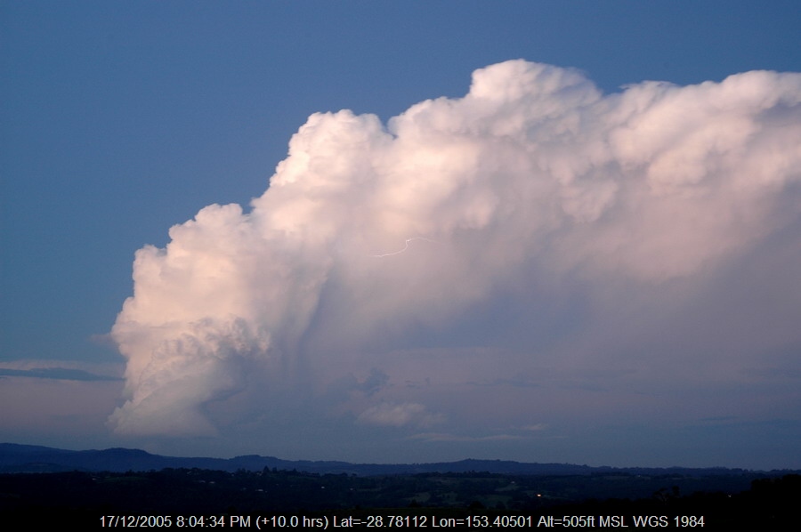 20051217mb104_supercell_thunderstorm_mcleans_ridges_nsw