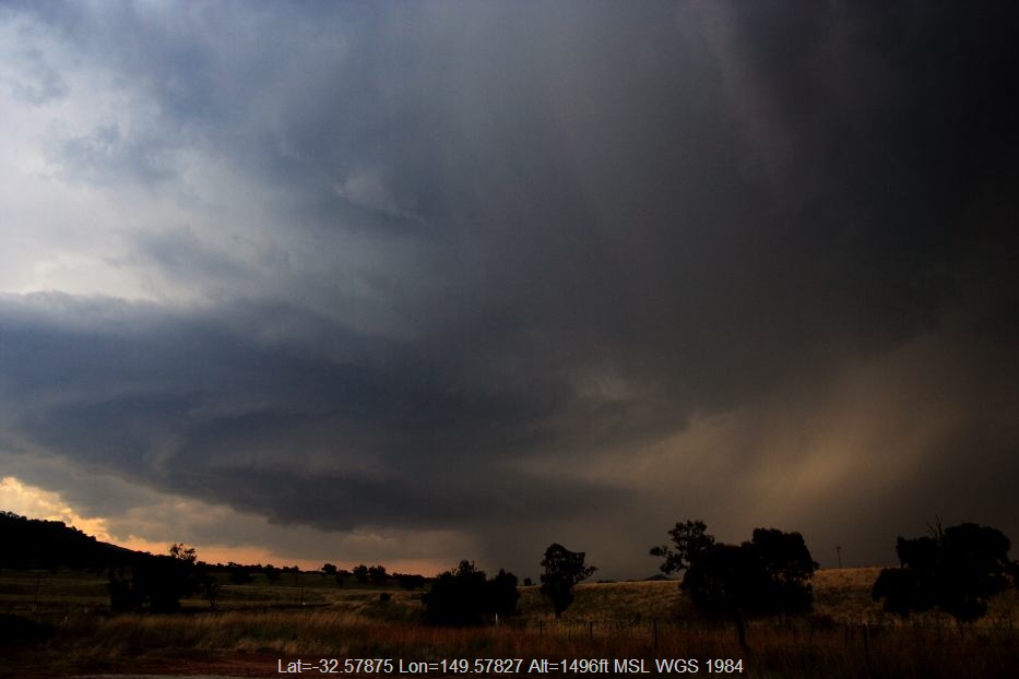 20060124jd06_supercell_thunderstorm_near_mudgee_nsw