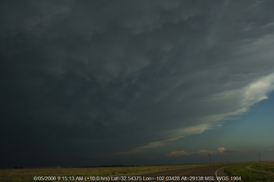 20060505jd16_supercell_thunderstorm_sw_of_patricia_texas_usa
