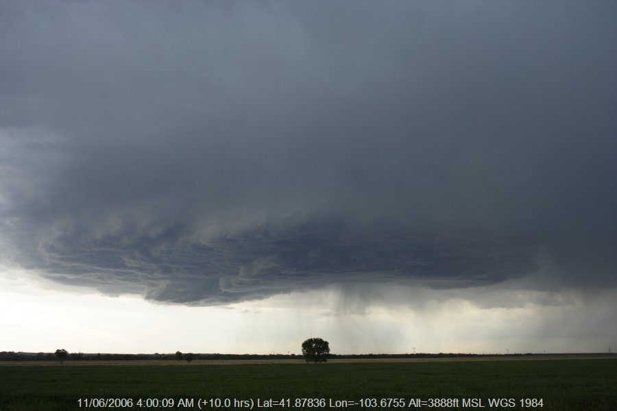 20060610jd18_supercell_thunderstorm_scottsbluff_nebraska_usa