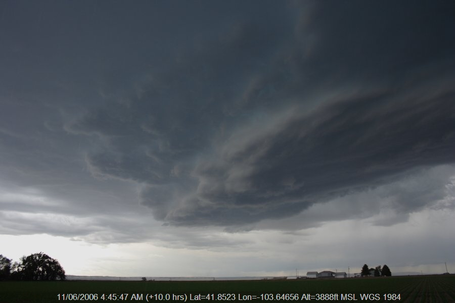 20060610jd40_supercell_thunderstorm_scottsbluff_nebraska_usa
