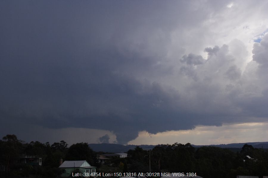 20070207jd24_supercell_thunderstorm_near_lithgow_nsw