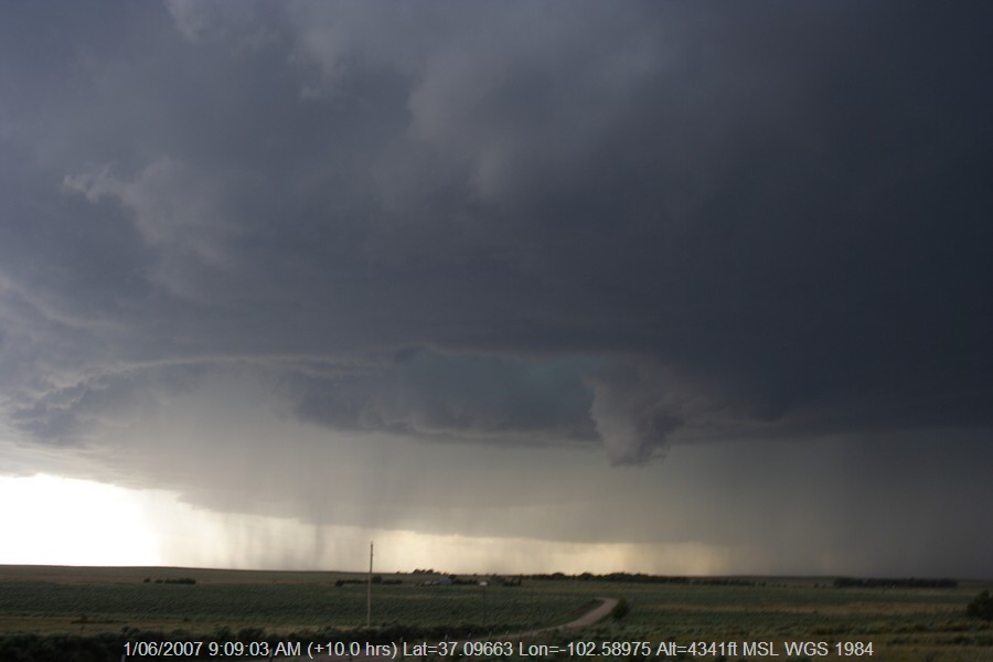 20070531jd036_supercell_thunderstorm_ese_of_campo_colorado_usa