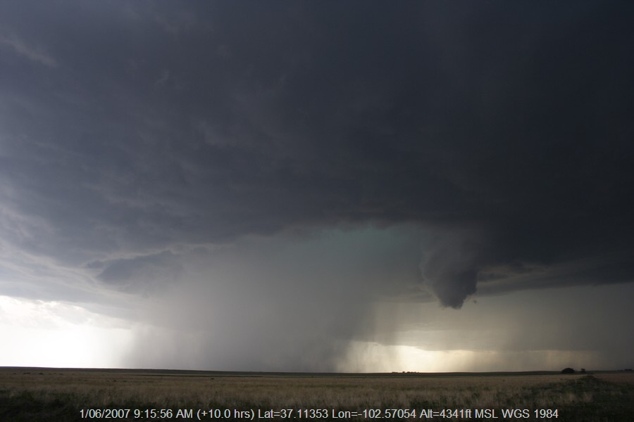 20070531jd041_supercell_thunderstorm_ese_of_campo_colorado_usa