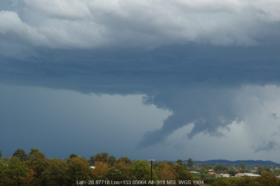 20071026mb039_supercell_thunderstorm_casino_nsw