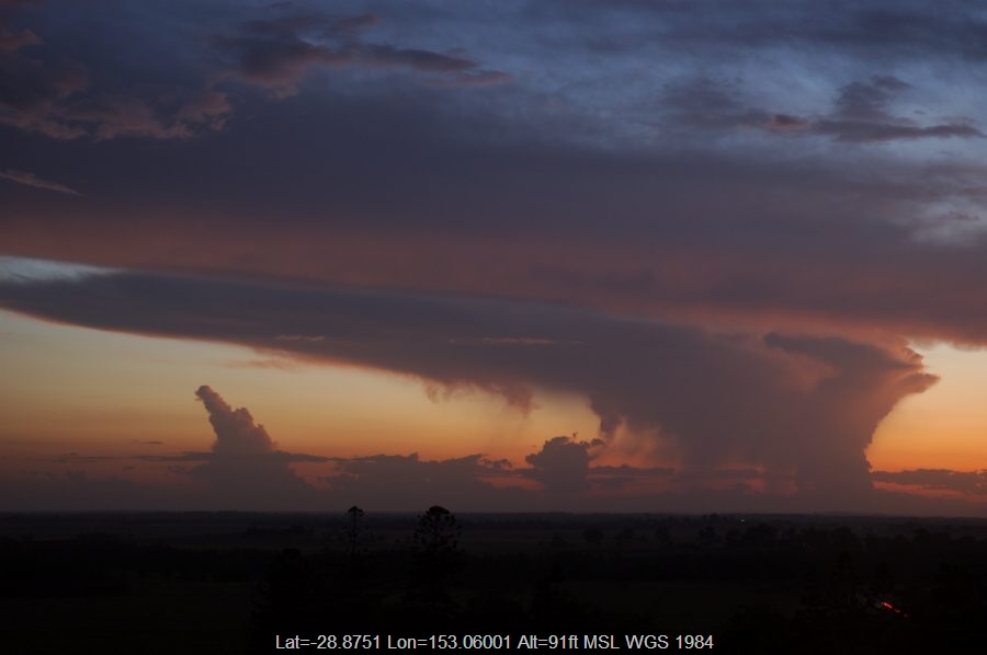 20070130mb23_thunderstorm_anvils_n_of_casino_nsw
