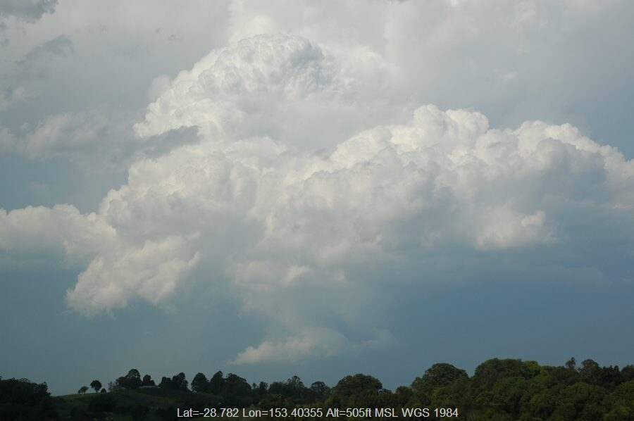 20061115mb15_thunderstorm_updrafts_mcleans_ridges_nsw