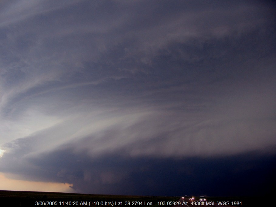 20050602jd17_thunderstorm_wall_cloud_i_70_near_flagler_colorado_usa