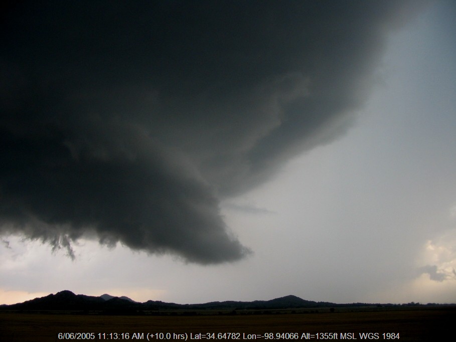 20050605jd07_thunderstorm_wall_cloud_mountain_park_n_of_snyder_oklahoma_usa