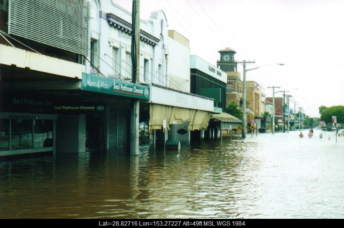 20010202mb22_flood_pictures_lismore_nsw