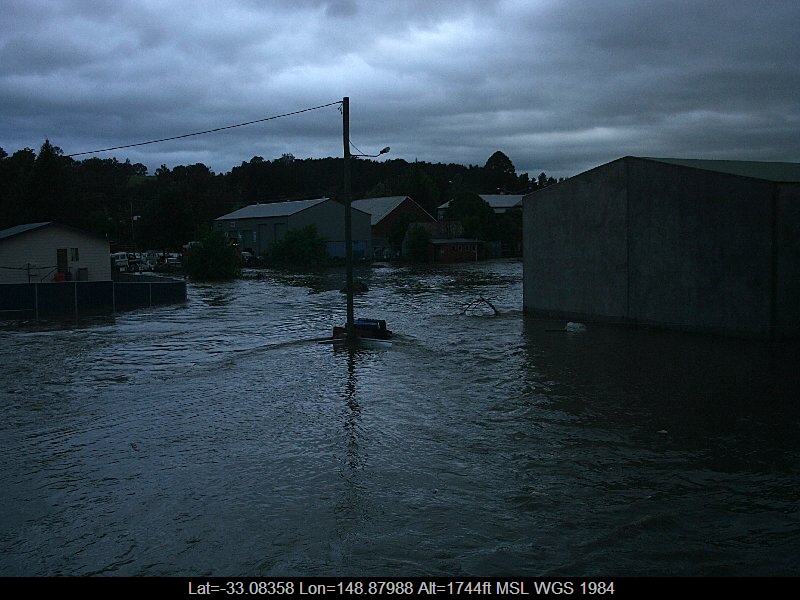 20051108jd15_flood_pictures_molong_nsw