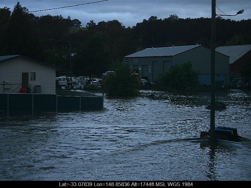 20051108jd17_flood_pictures_molong_nsw