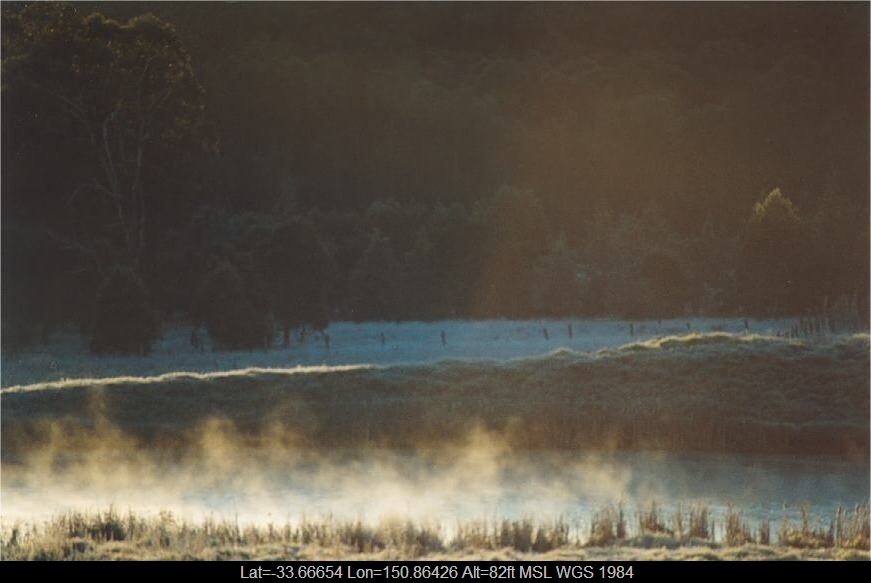 20020712jd22_fog_mist_frost_schofields_nsw