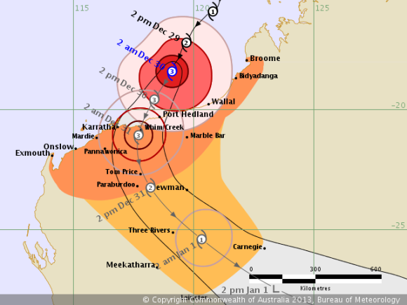 tropical_cyclone_Christine_category_3_30th_december_2013