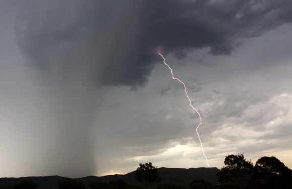 Lightning Active Storms Hunter 12/1/13 2