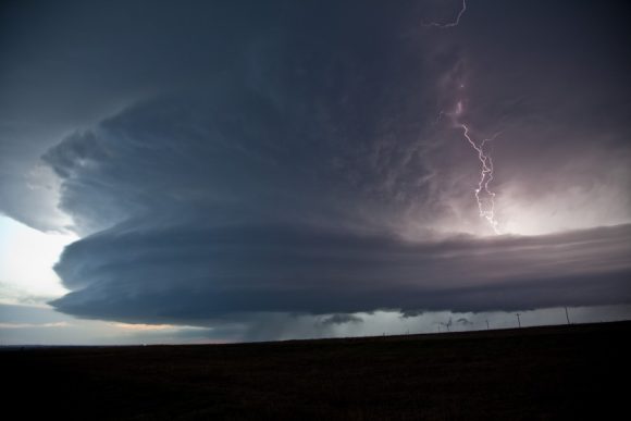 Incredible Supercell Structure Clinton, Oklahoma 22nd April 2013 3