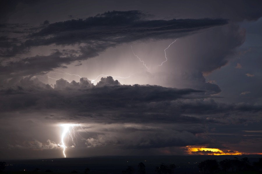 Lightning and supercell structure