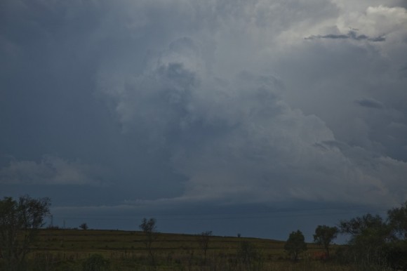 Storm updraft and inflow into the base - storm split