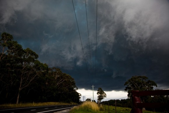 Green tinge with hail imminent!