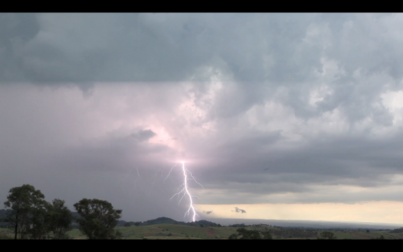SW-Sydney-lightning-23rd-Janury-2015-16