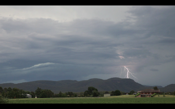 Sydney-Evening-Spectacular- Lightning-4th January-2014-09