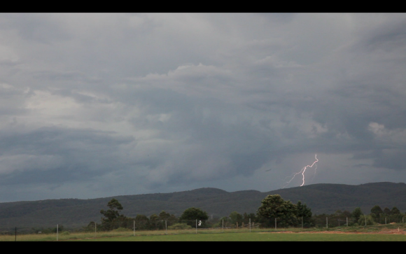 Sydney-Evening-Spectacular- Lightning-4th January-2014-14
