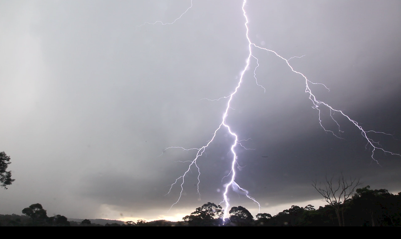Incredible Staccato Lightning Putty 12 March 2015