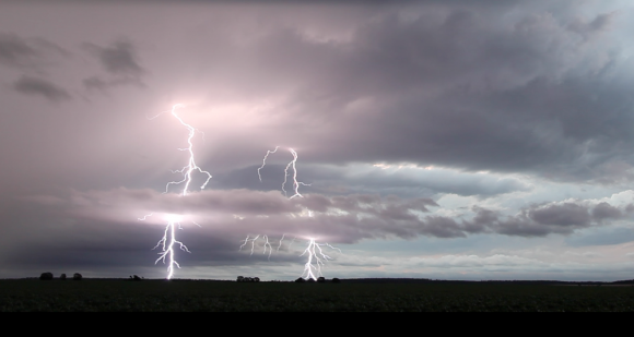 Lightning near Billa Billa Qld