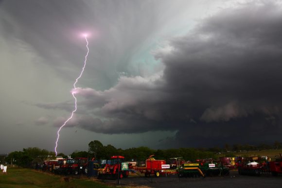 Insane Lightning