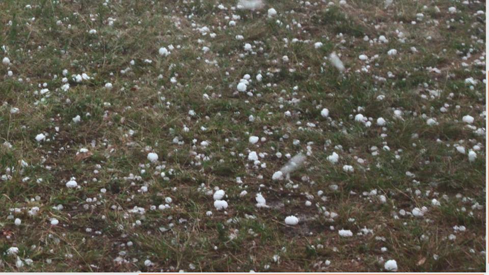 Supercell with very large hail