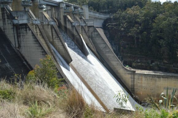 Warragamba Dam Wall and water releases 2022