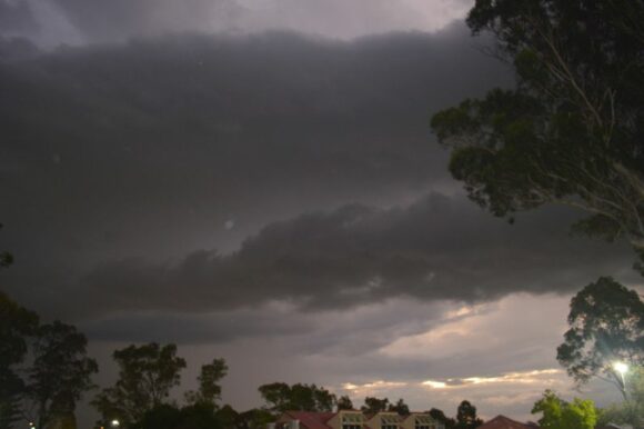 Storm cell looking south from Doonside Monday 5 December 2022