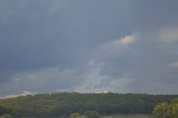 Thunderstorms Putty Road and Howes Valley Saturday 28 January 2023