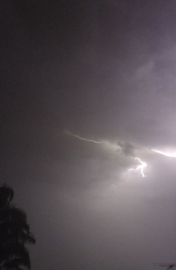 Major thunderstorm over Western Sydney with lightning Tuesday 24 January 2023.