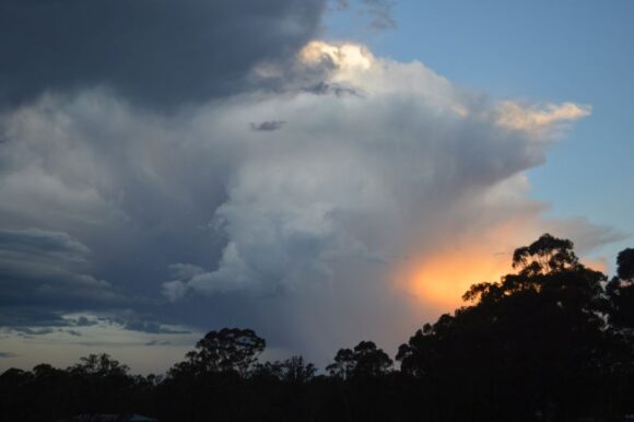 Western Sydney Severe storm cell with hail Friday April 7 2023