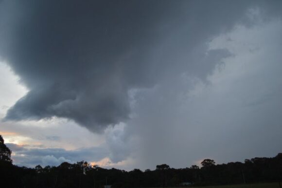 Western Sydney Severe storm cell with hail Friday April 7 2023