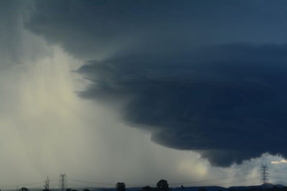Western Sydney Severe storm cell with hail Friday April 7 2023