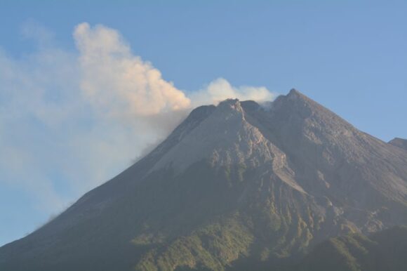 Active volcanoes, storms and volcanic eruptions Volcanic eruptions and thunderstorms - Gunung Merapi Indonesia July and August 2023.