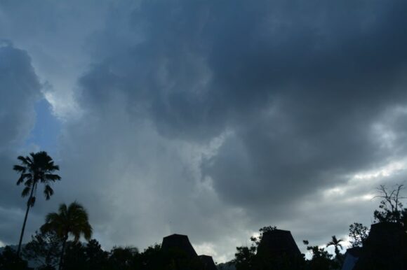 Developing showers and storms at Rantepeo Sulawesi Developing showers and storms Rantepeo - Sulawesi Indonesia July 2023.