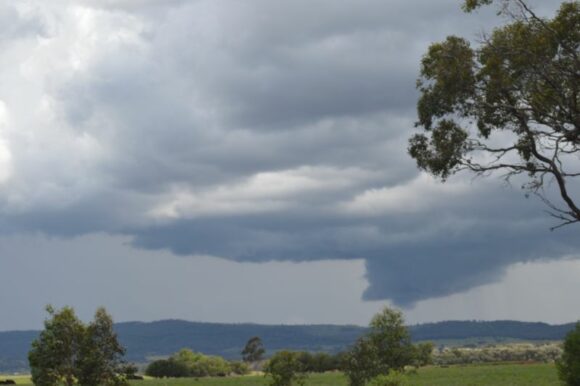 Storms New South Wales Wednesday 29 November 2023 and storm chase.