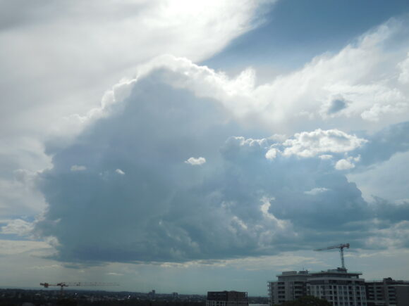 Hot day 29 February 2024 Western Sydney with storm teasing the region late in the day.